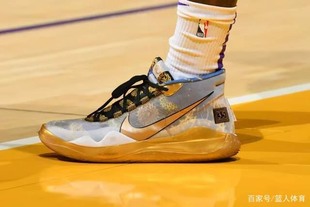 哈达迪致敬易建联：喜欢你的比赛享受与你对抗